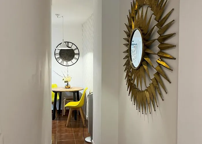 Regueira Gold Com Terraco * Lisbon